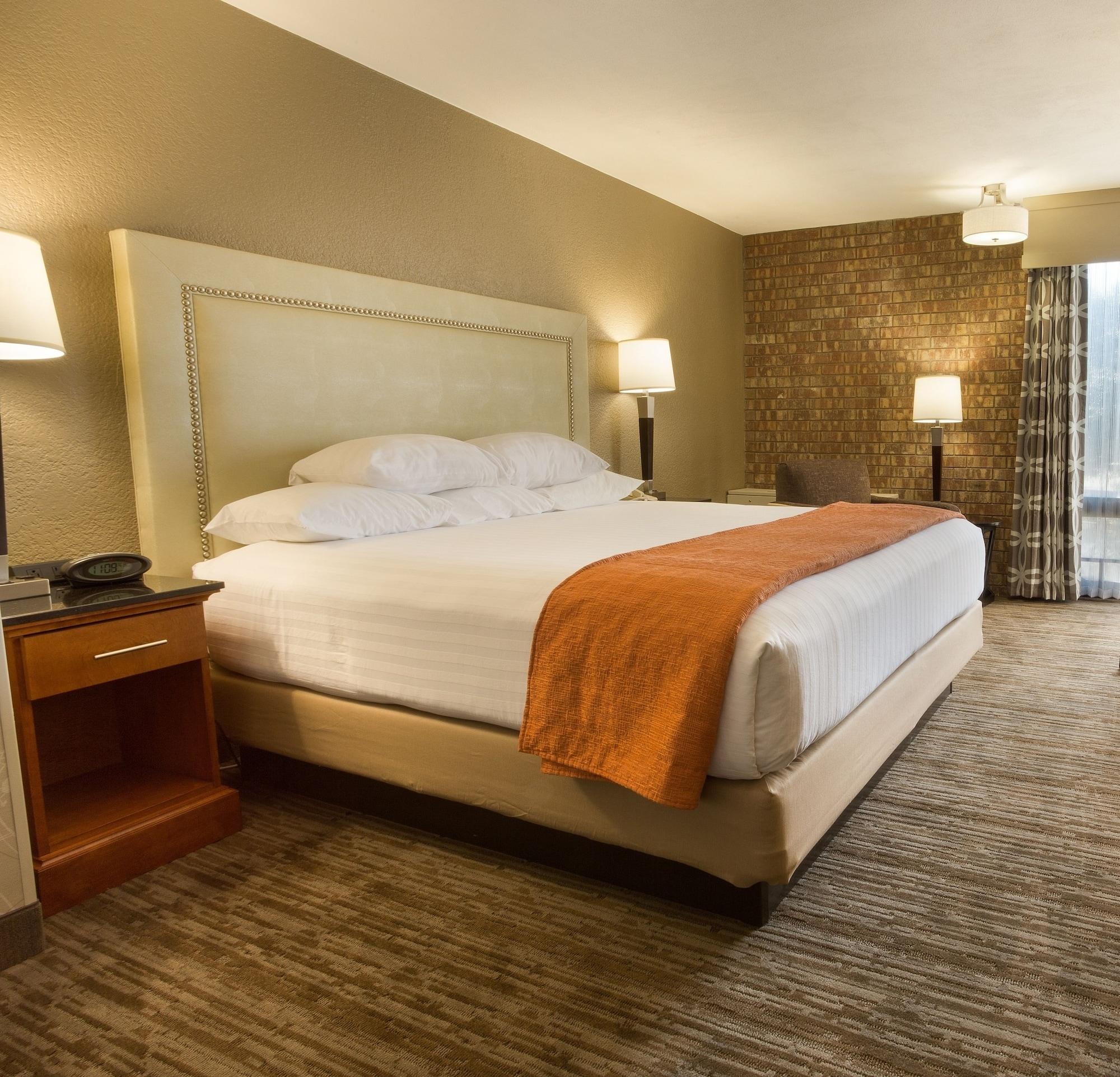 Drury & North Hotel 3*