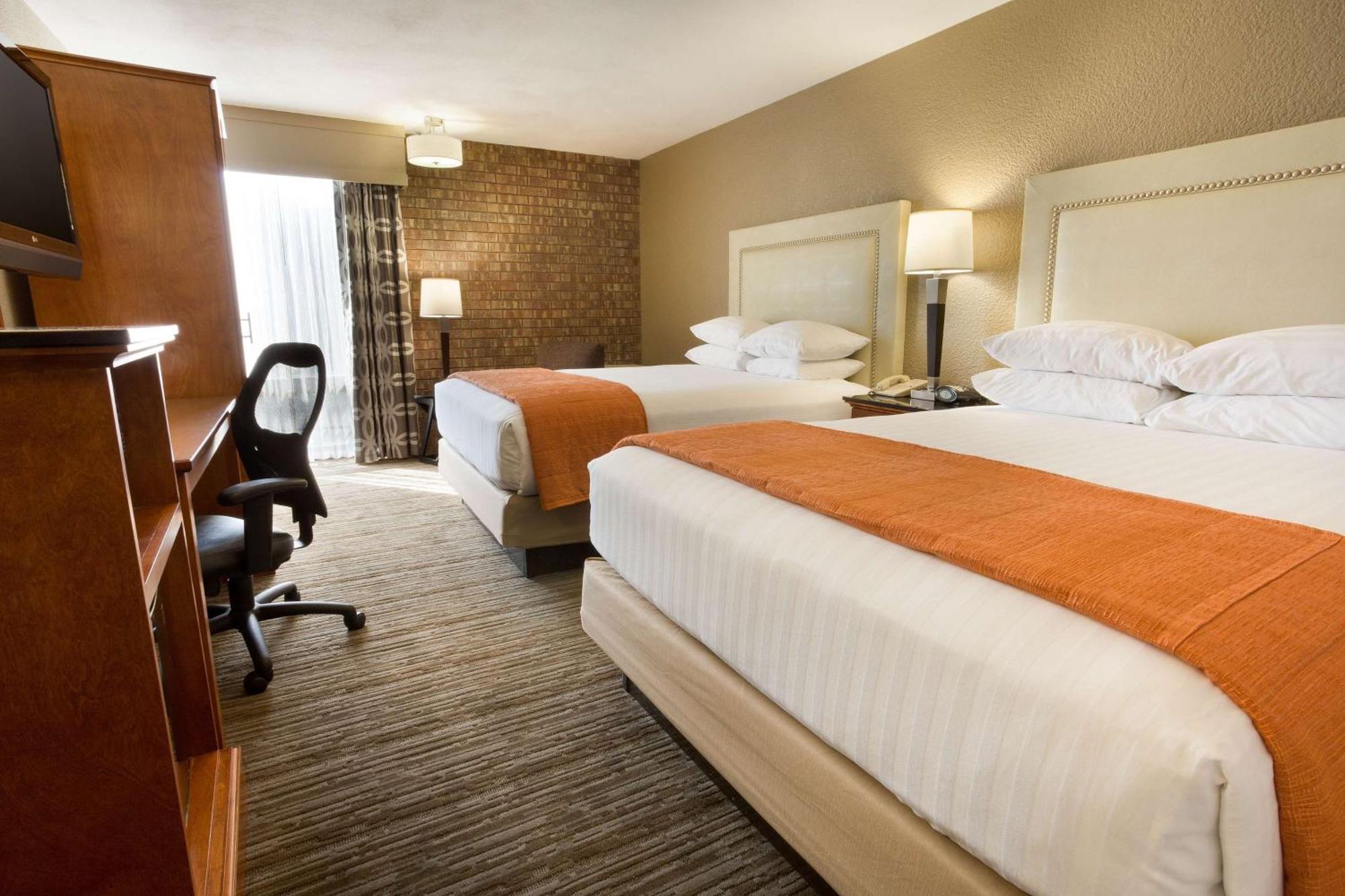 Hotel Drury & North