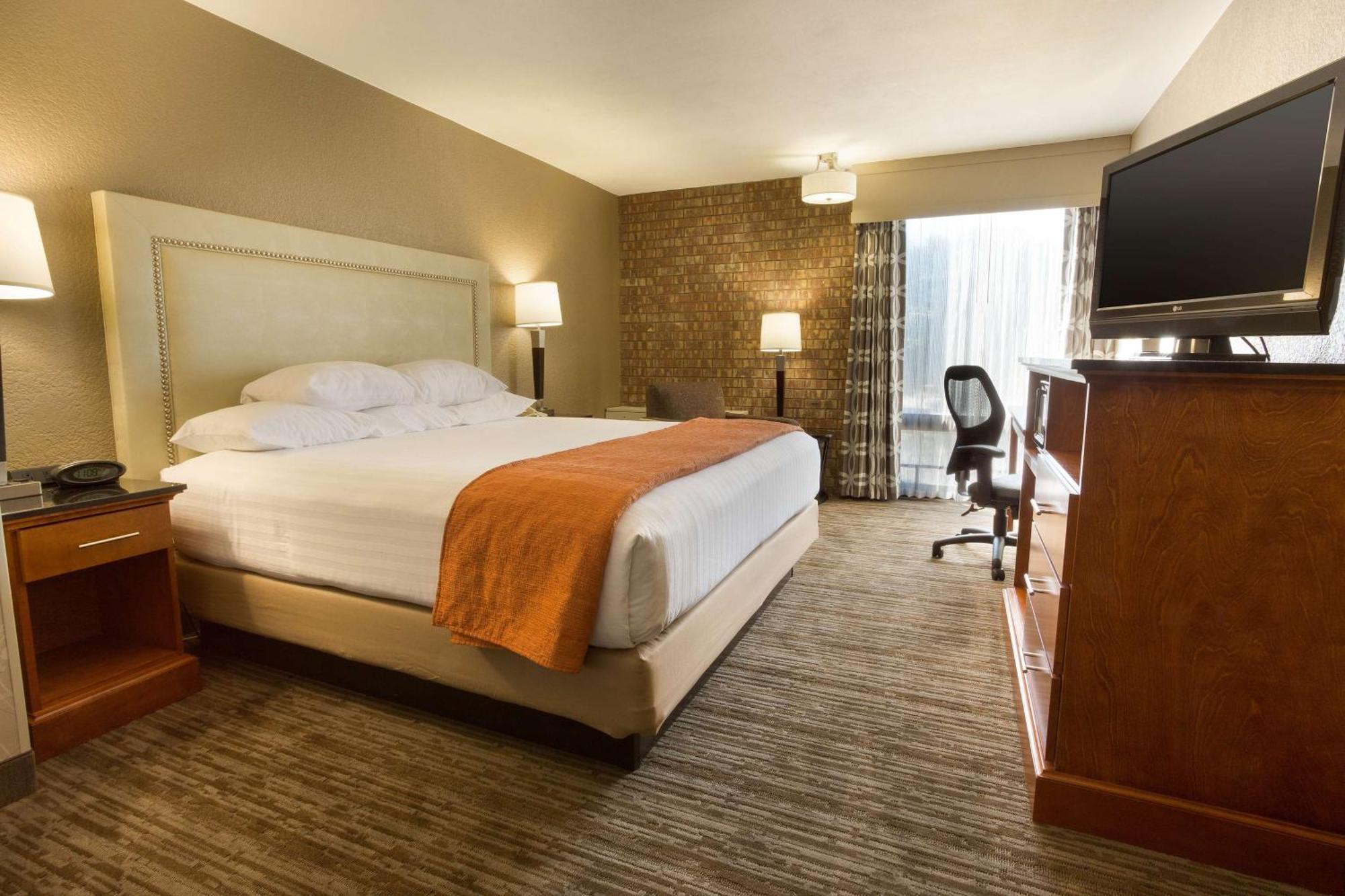 Drury & North Hotel